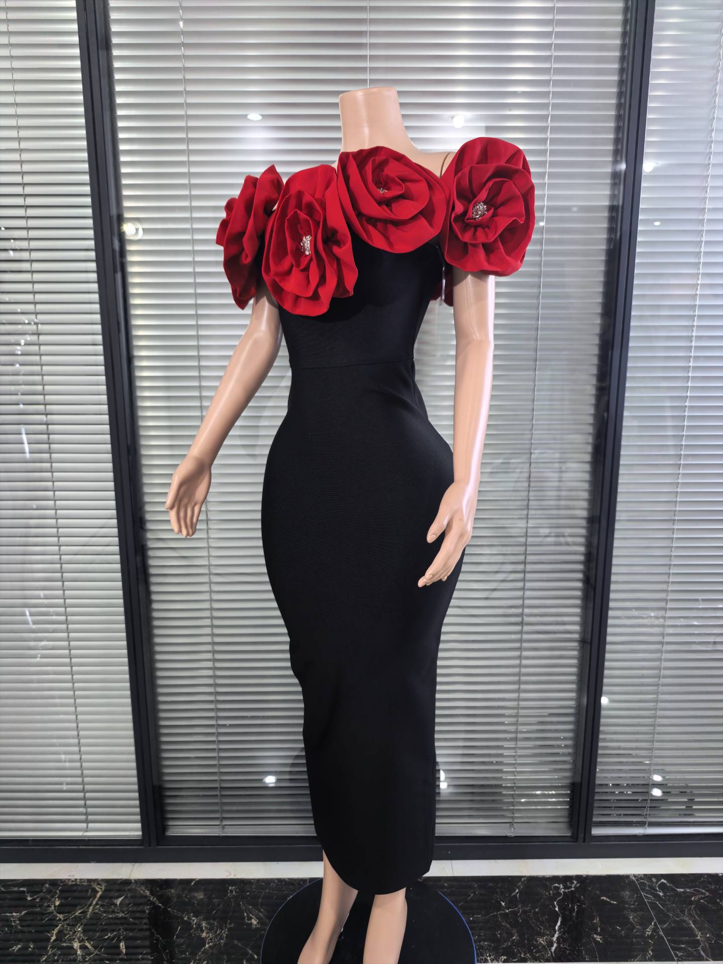 Rot Weiß Frauen Sexy Trägerlos – Women'S Red Formal Wear Bewertung und Preis