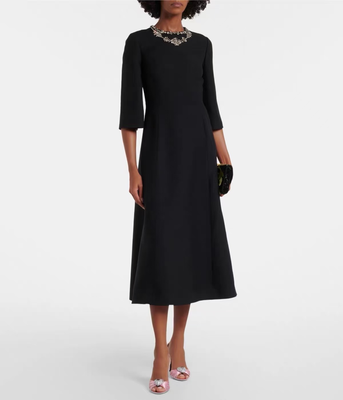 Hochwertiges Seidenwoll-Minikl – Midi Dress Bewertung und Preis